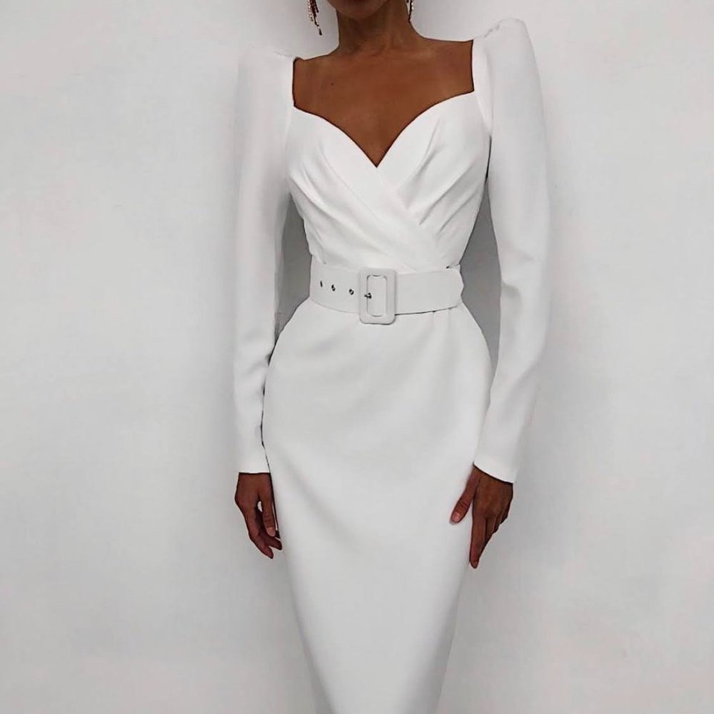 Gorgeous wedding dress with belt